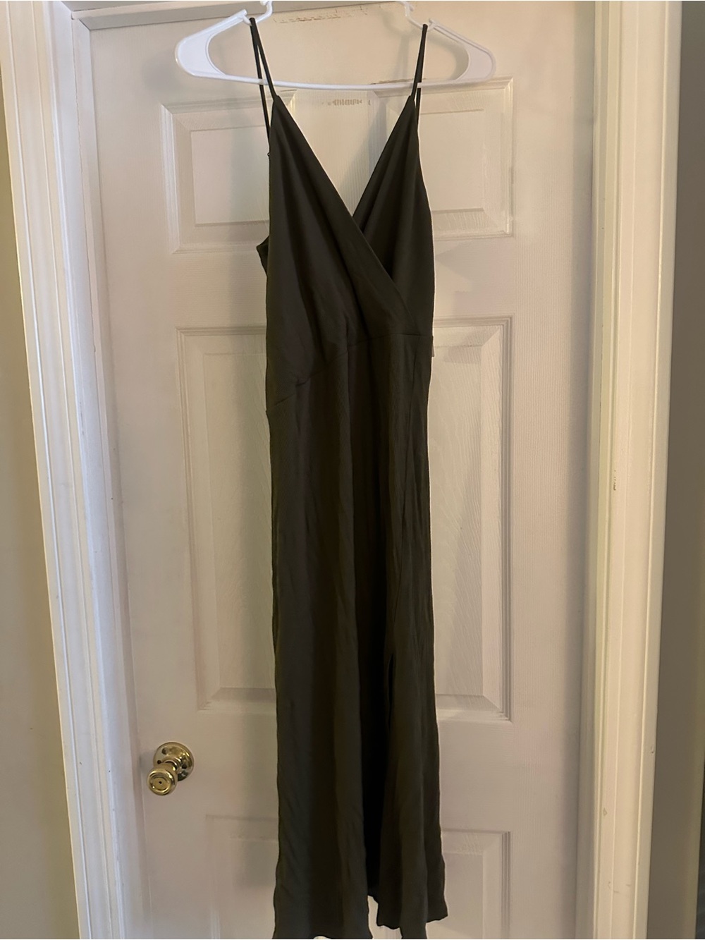 nine britton Olive Green V-Neck Slip Maxi Dress